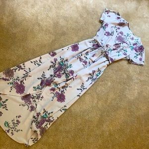 Floral lavender short sleeve maxi dress size S